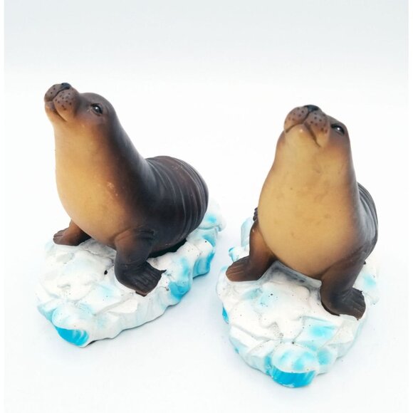 Seal Figurines On Ice Floe Base 4.5 Inch Resin Brown Arctic Animal Set of 2 - Picture 16 of 16